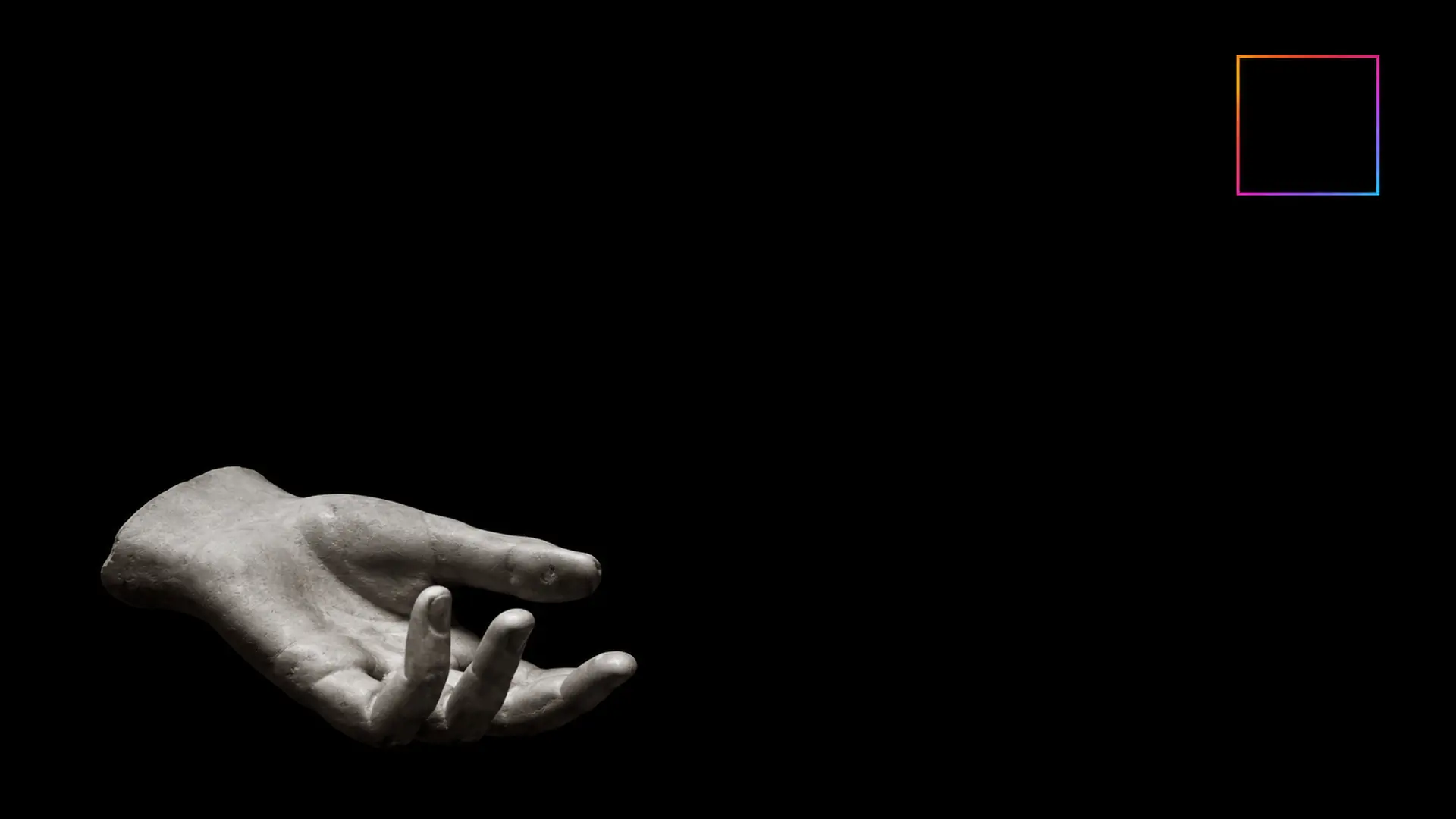 Main de pierre ouverte, paume tournée vers le haut, face à un carré au trait fin dégradé